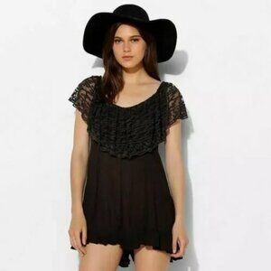 Kimchi Blue Urban Outfitters Sail Away Embroidered Romper Dress Black M 213799